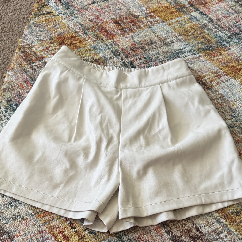 Dolce Cabo High Waist Cream Shorts